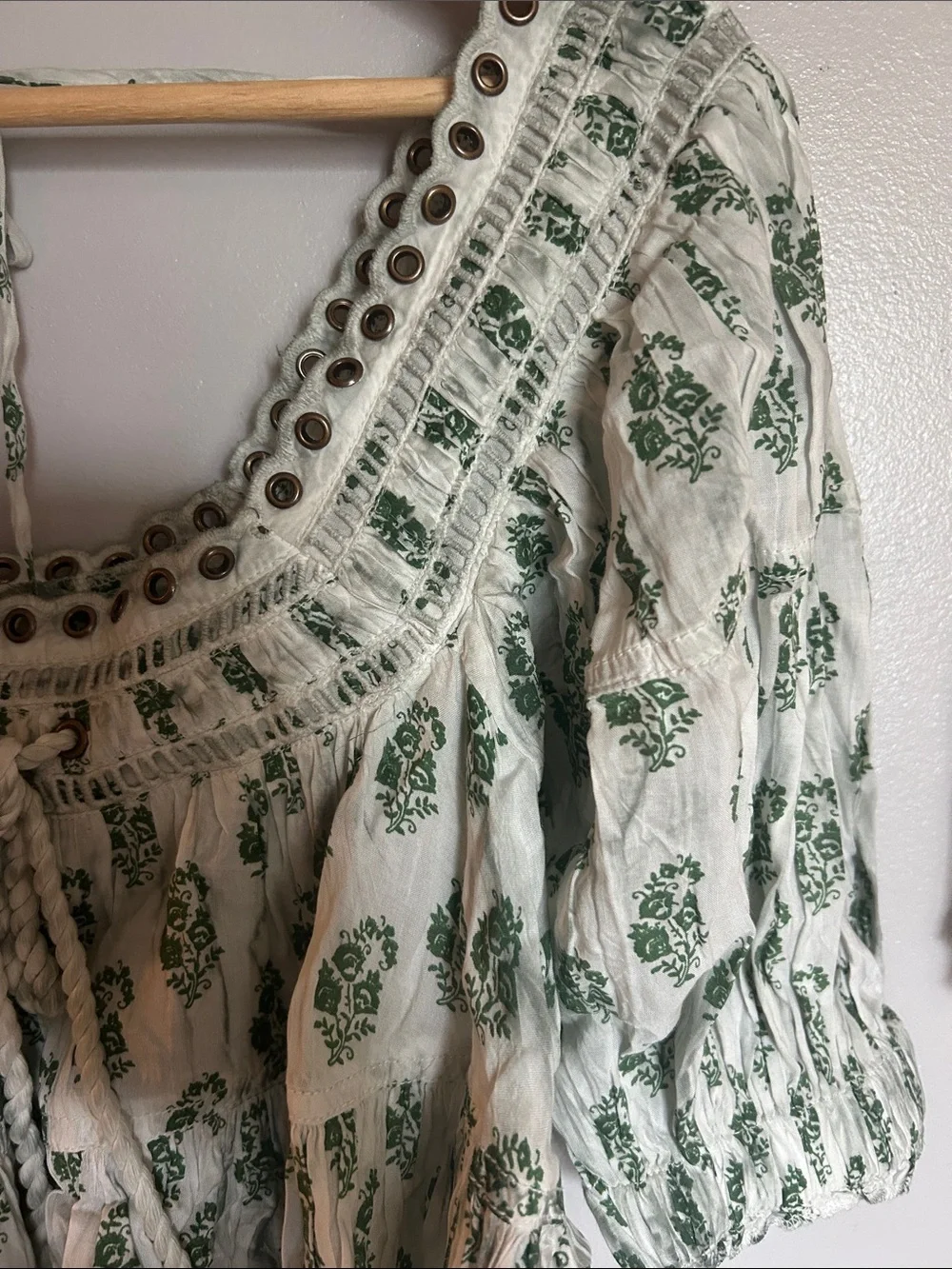Anthropologie Cream and Green Floral Peasant Blouse